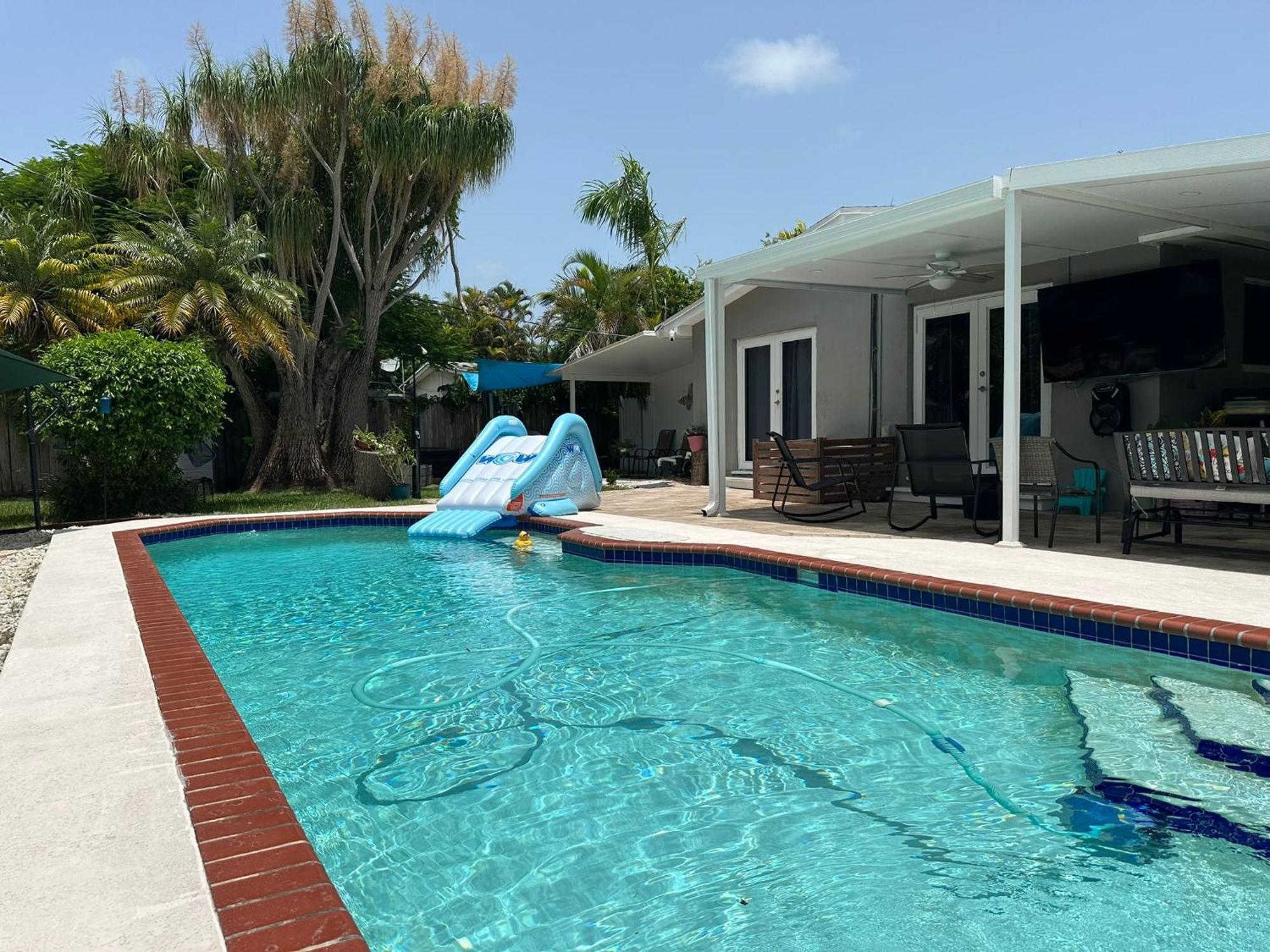 Pool House Resort Heated Swimming Pool Family Getaway Cutler Bay Exteriör bild