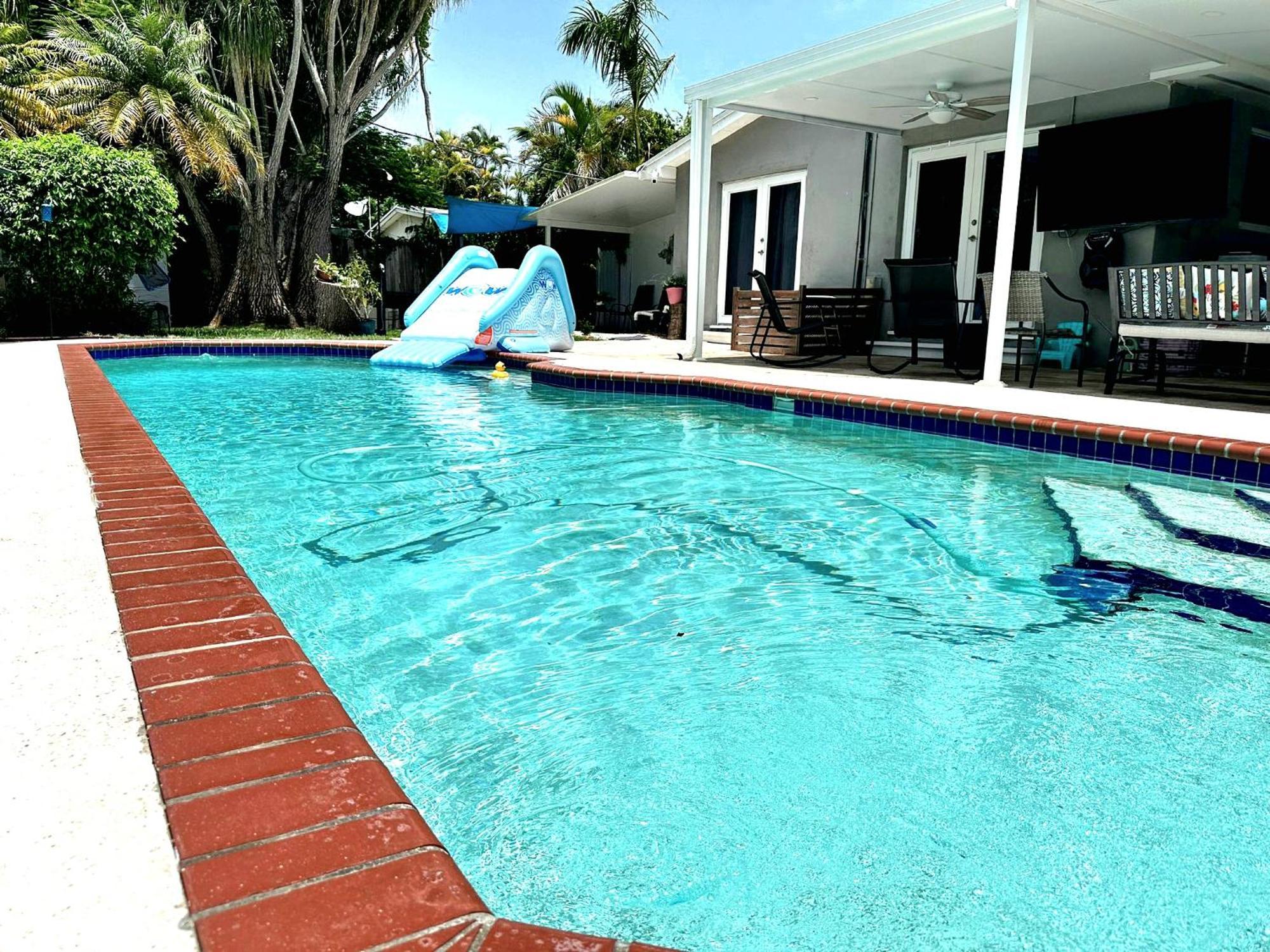 Pool House Resort Heated Swimming Pool Family Getaway Cutler Bay Exteriör bild